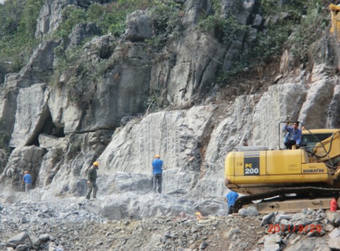 silver portoro quarry